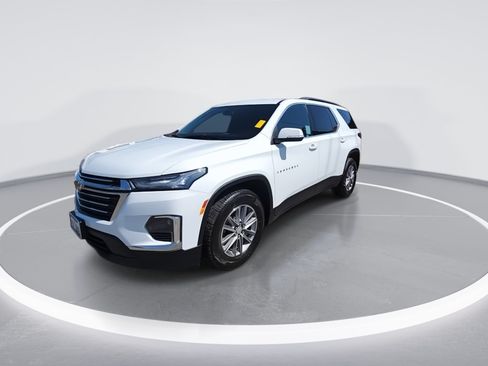 Used 2023 Chevrolet Traverse LT AWD/4WD image 4