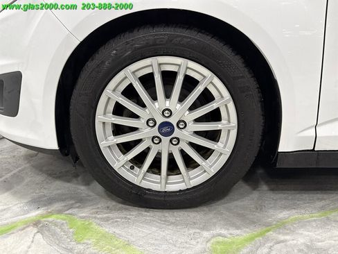 Used 2016 Ford C-MAX SE image 16