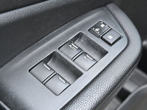 Used 2022 Honda Pilot Sport image 17