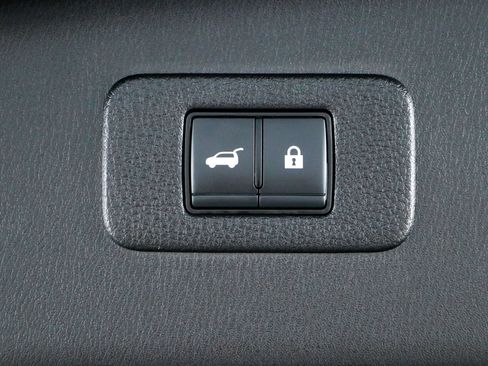 Used 2023 Nissan Armada SL w/ Midnight Edition Package AWD/4WD image 33