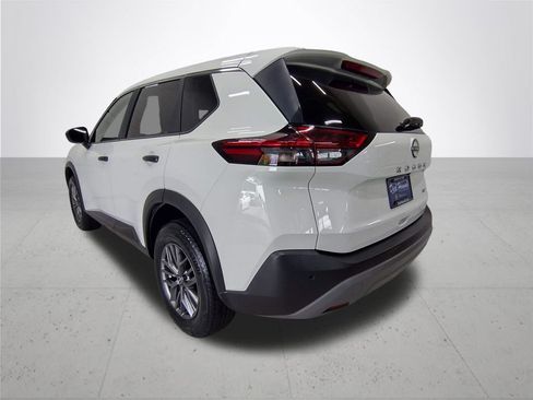 Used 2023 Nissan Rogue S AWD/4WD image 11