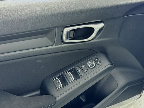 New 2026 Honda Civic Sport image 13