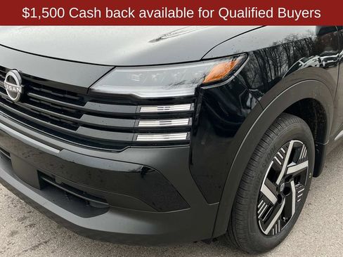 New 2026 Nissan Kicks SV w/ SV Premium Package image 12