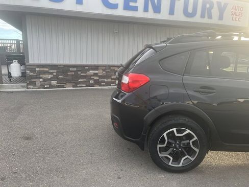 Used 2016 Subaru Crosstrek 2.0i Limited image 11