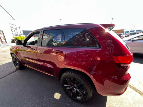 Used 2017 Jeep Grand Cherokee SRT AWD/4WD image 6
