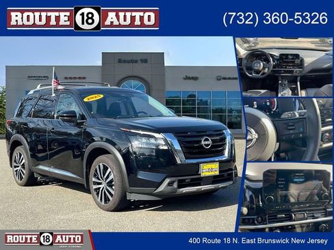 Used 2025 Nissan Pathfinder Platinum w/ Cargo Package AWD/4WD image 1