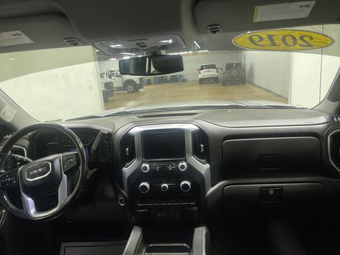 Used 2019 GMC Sierra 1500 SLT w/ SLT Premium Package image 22