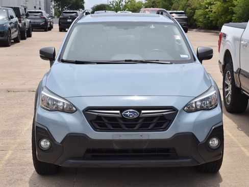 Used 2022 Subaru Crosstrek 2.5i Sport w/ Moonroof Package AWD/4WD image 3