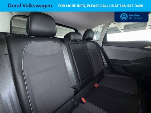 Certified 2022 Volkswagen Taos SE FWD image 26