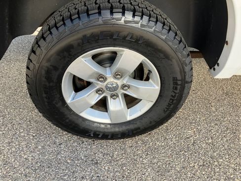 Used 2013 RAM 1500 Classic SLT AWD/4WD image 15