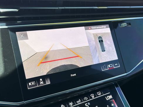 Used 2019 Audi Q8 Prestige w/ Towing Package AWD/4WD image 24
