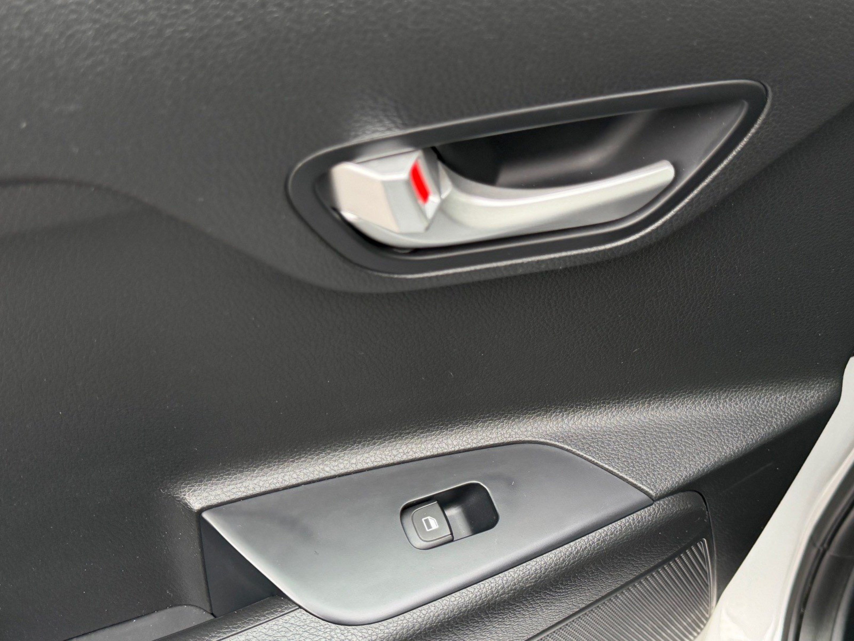 Used 2023 Kia Rio S w/ Technology Package FWD image 11