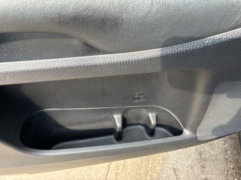 Used 2019 Toyota Highlander Limited AWD/4WD image 12