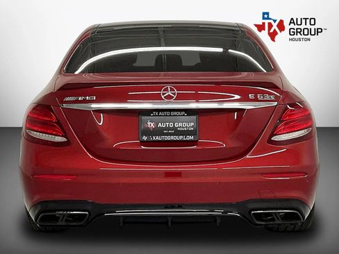 Used 2019 Mercedes-Benz E 63 AMG S image 7