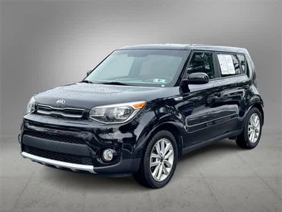 Used 2017 Kia Soul + w/ UVO Package