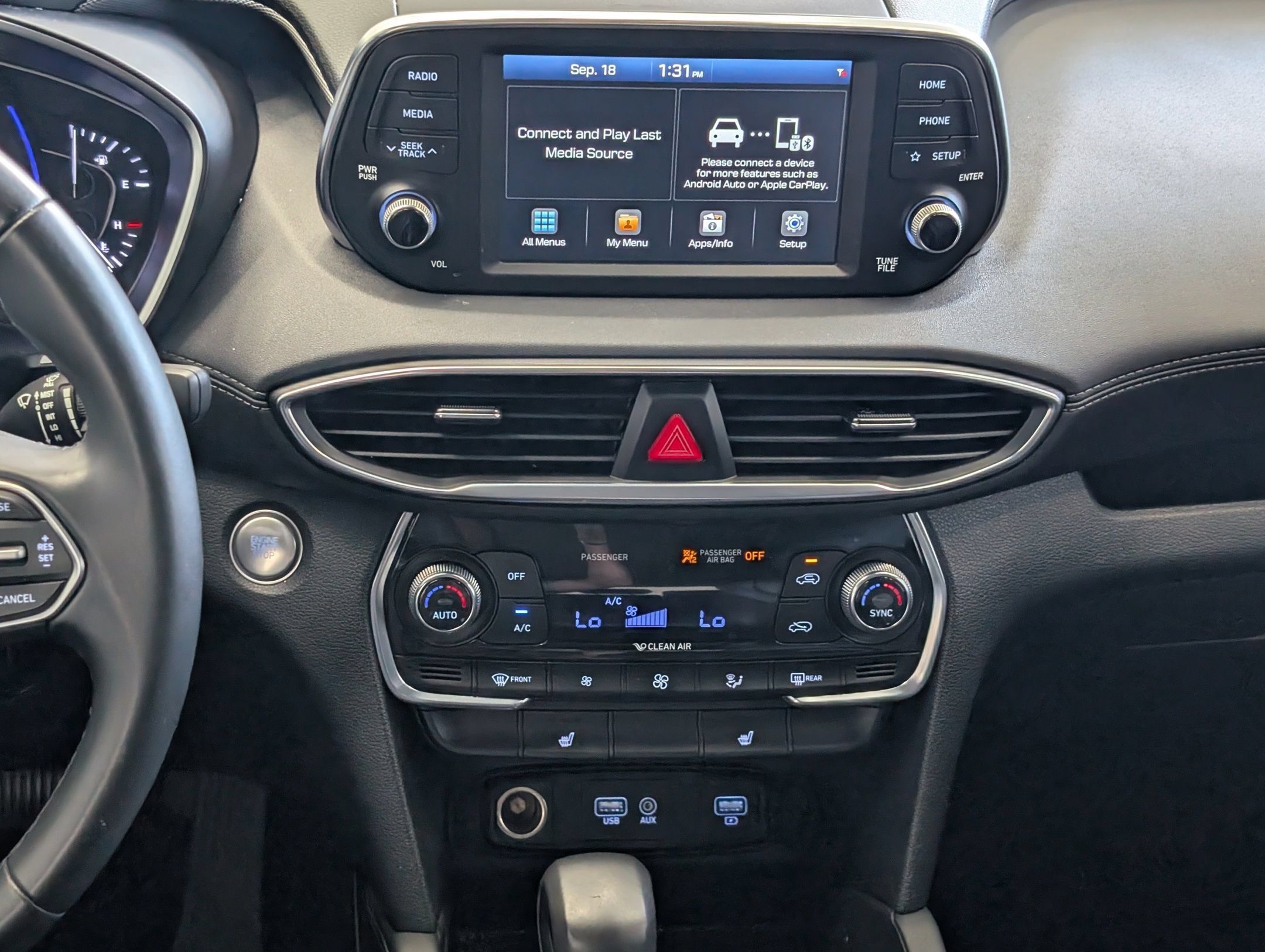 Used 2019 Hyundai Santa Fe Limited FWD image 12