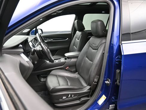 Used 2023 Cadillac XT6 Premium Luxury AWD/4WD image 20