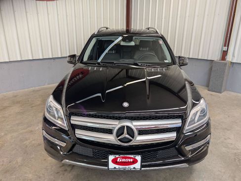 Used 2014 Mercedes-Benz GL 450 4MATIC image 9