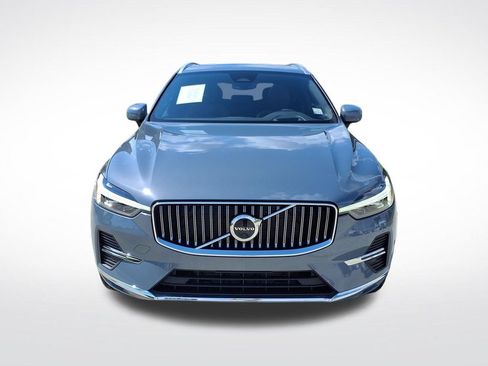 Certified 2023 Volvo XC60 B5 Ultimate AWD/4WD image 2