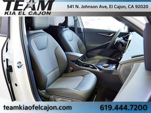 New 2026 Kia K4 LXS image 15