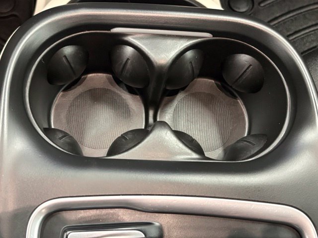 Used 2022 Chrysler Pacifica Touring-L FWD image 43