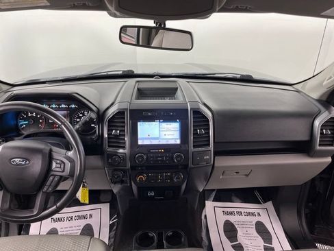 Used 2018 Ford F150 XLT w/ Equipment Group 302A Luxury AWD/4WD image 40