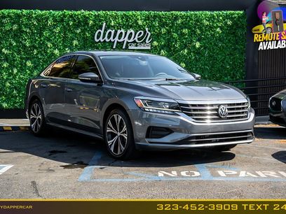 Used 2022 Volkswagen Passat 2.0T SE