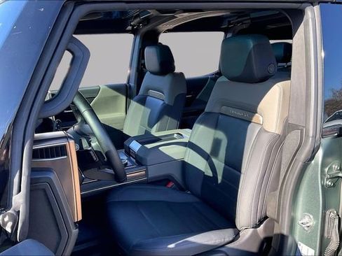 Used 2024 GMC Hummer EV 3X image 15