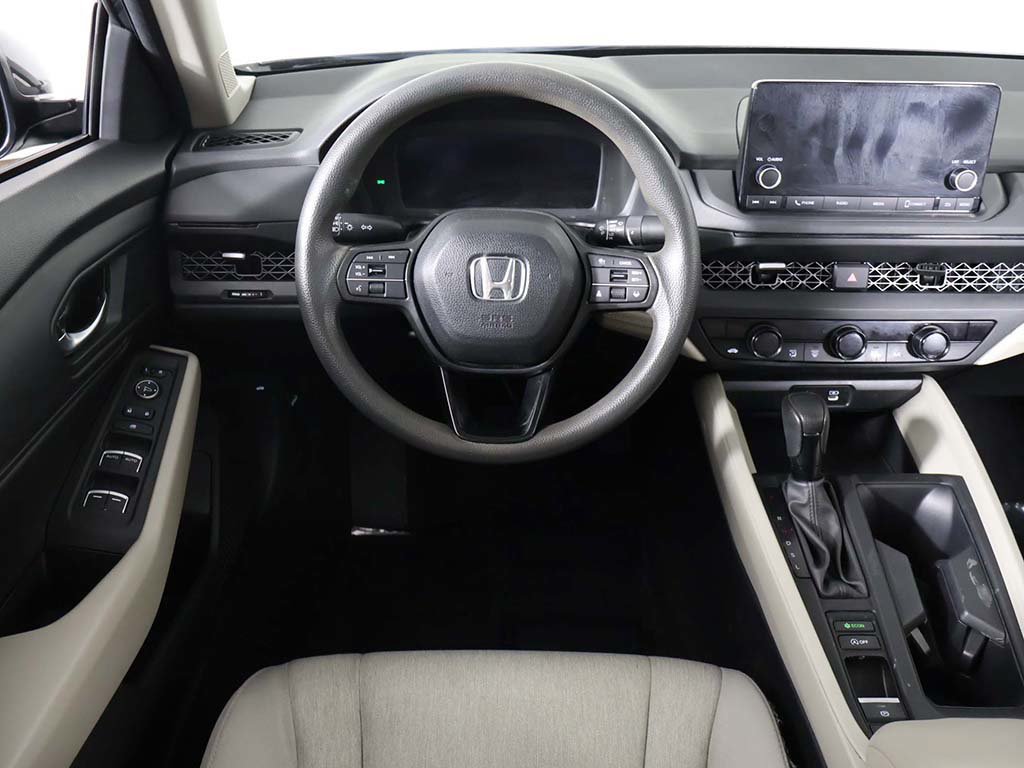 Used 2023 Honda Accord EX image 33