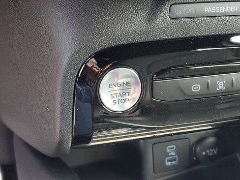 Used 2023 Ford Escape ST-Line w/ Equipment Group 301A FWD image 18