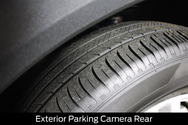 Certified 2024 Ford Explorer XLT w/ Equipment Group 202A AWD/4WD image 24