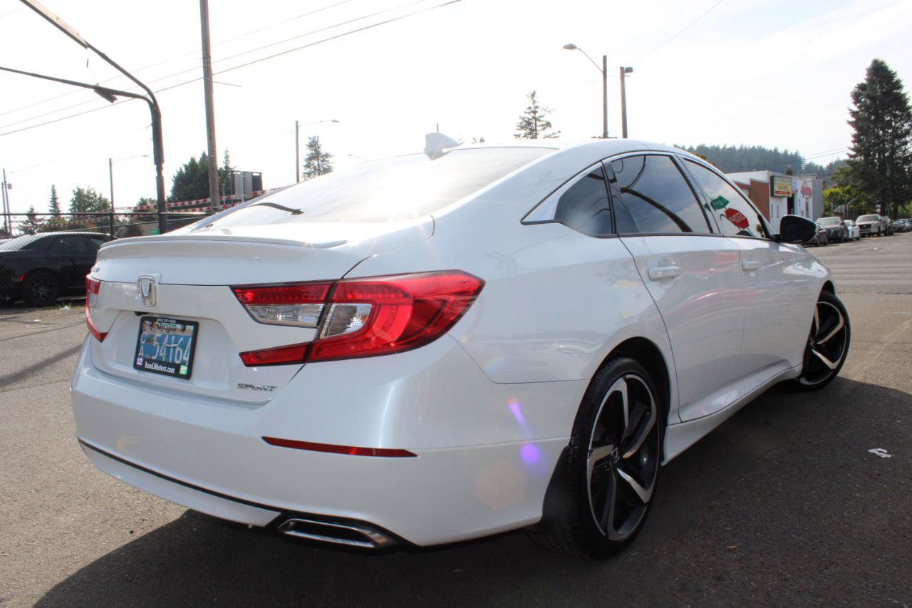 Used 2018 Honda Accord Sport image 7