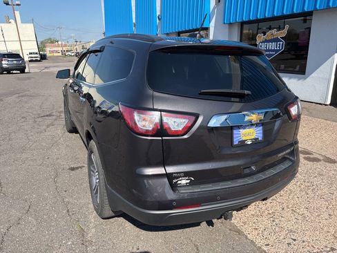 Used 2016 Chevrolet Traverse LT AWD/4WD image 12