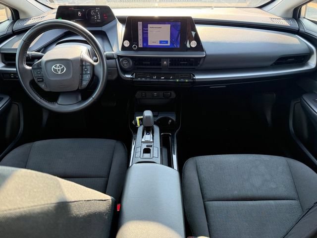 Used 2023 Toyota Prius LE FWD image 14