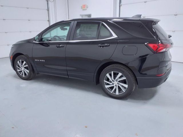Used 2024 Chevrolet Equinox LT FWD image 6