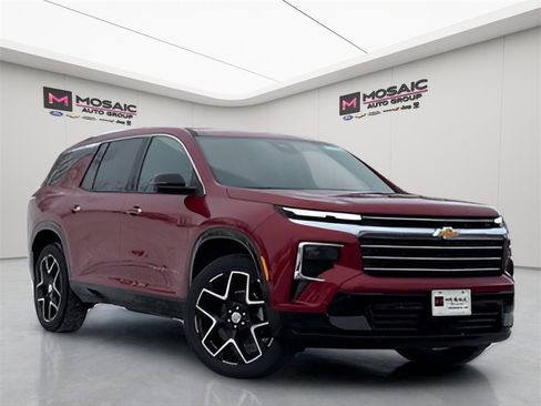 New 2026 Chevrolet Traverse High Country image 1
