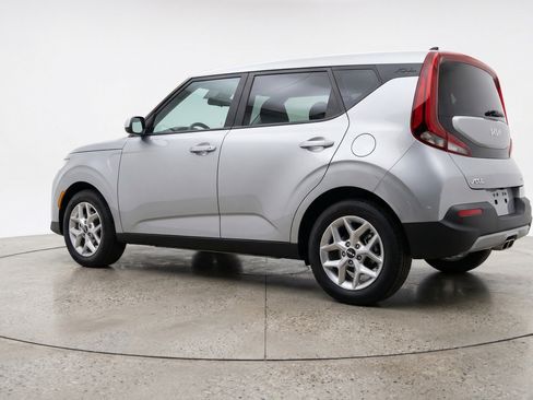 Used 2025 Kia Soul LX w/ LX Technology Package image 6