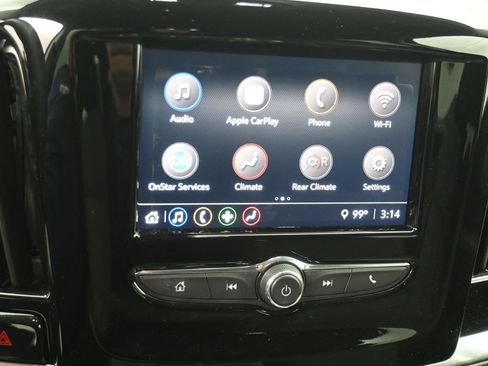 Used 2020 Chevrolet Traverse LS FWD image 13