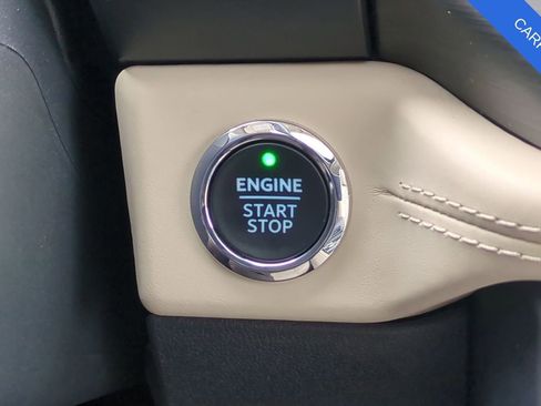 Used 2023 Ford Expedition Platinum image 29