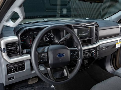 Used 2026 Ford F350 XLT w/ 360-Degree Camera Package AWD/4WD image 17