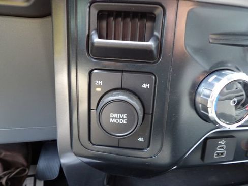 Used 2025 Ford F150 XLT w/ Equipment Group 301A Standard AWD/4WD image 30