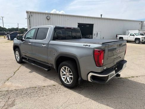 Used 2019 GMC Sierra 1500 SLT w/ SLT Premium Plus Package AWD/4WD image 2