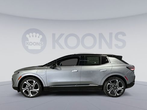 New 2026 Chevrolet Equinox EV LT image 13