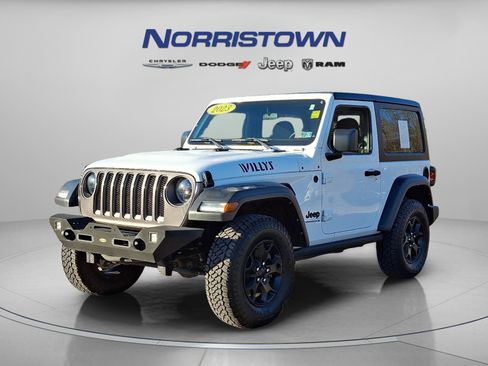 Certified 2023 Jeep Wrangler Willys image 3