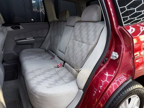 Used 2010 Subaru Forester 2.5X image 19