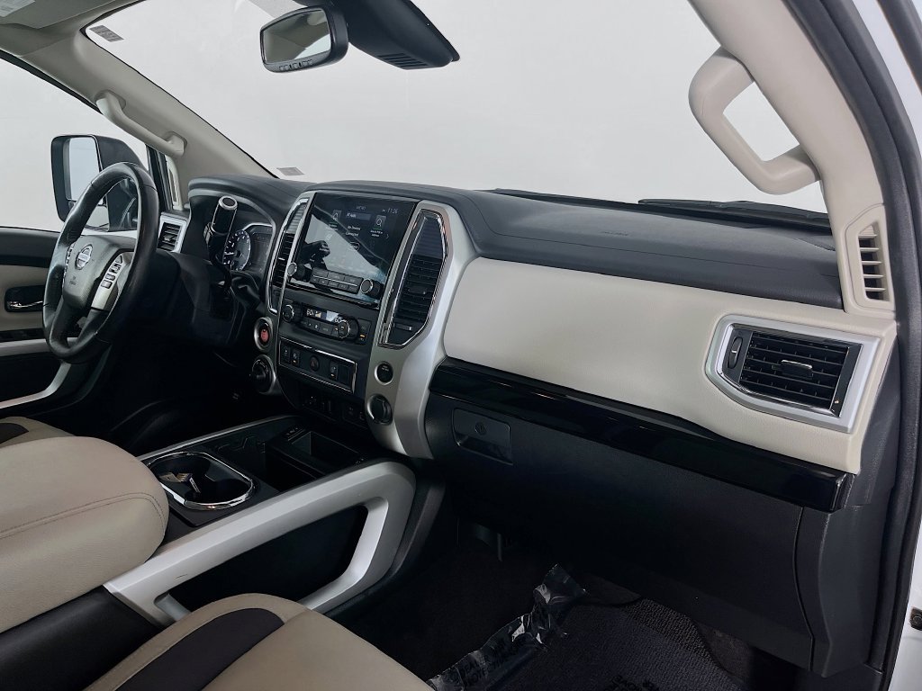 Used 2021 Nissan Titan SV w/ SV Convenience Package AWD/4WD image 35