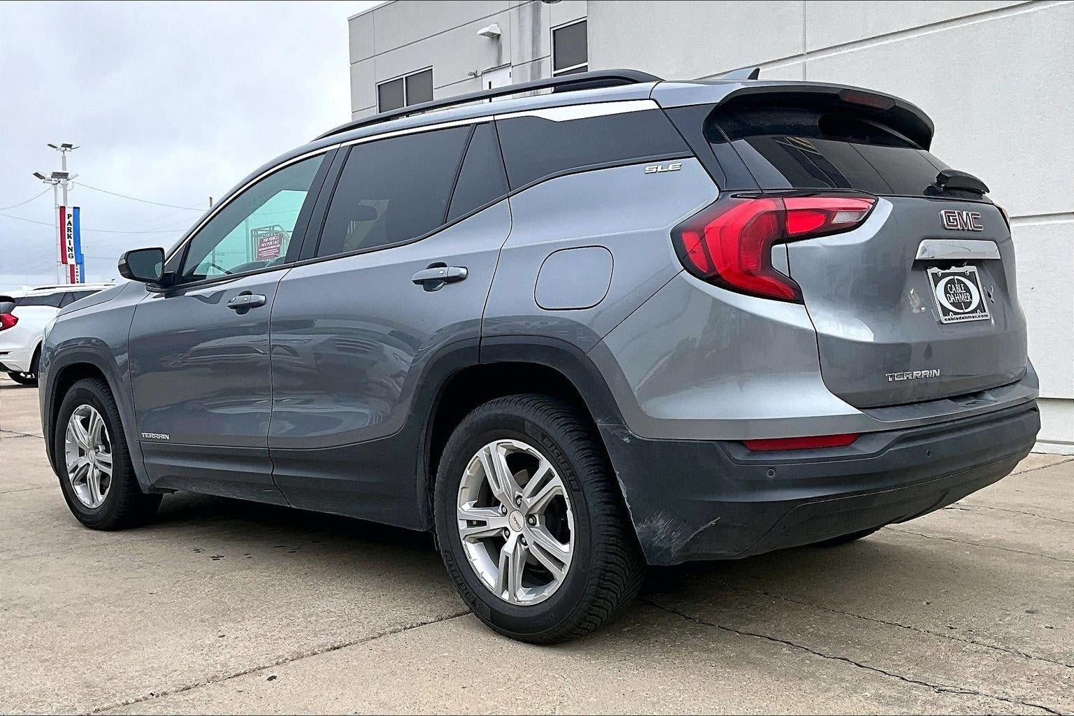Used 2019 GMC Terrain SLE w/ Driver Convenience Package FWD image 5