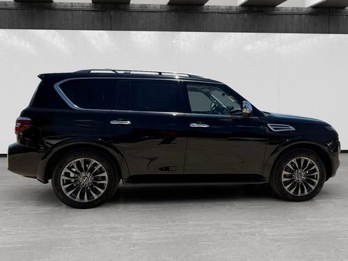 Used 2024 Nissan Armada Platinum w/ Captain's Chairs Package RWD image 6