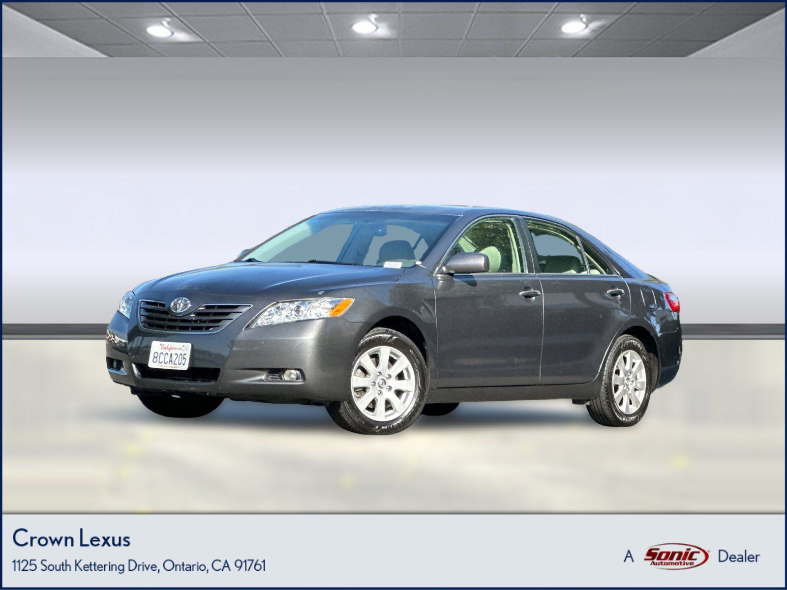 Used 2007 Toyota Camry XLE FWD image 1