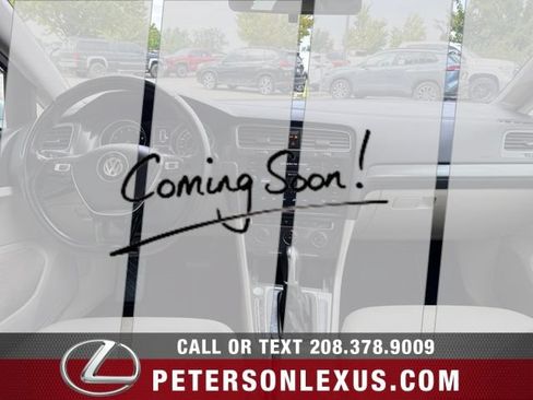 Used 2019 Volkswagen Golf SE FWD image 16